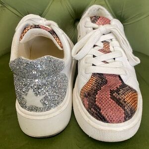 JLO JENNIFER LOPEZ Platform Sneakers White Silver & Brown Snake Print Size 8